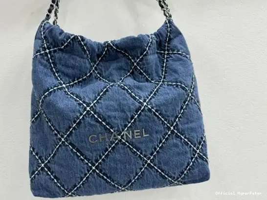 Hyper Peter HANDBAG CHANEL 22 -39*42*8cm 0530